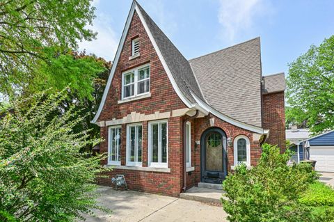 Photo of 651 N 76th St, Wauwatosa, WI 53213 (MLS # 1921341)
