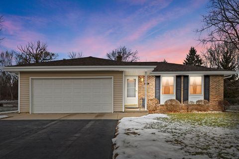 Photo of 4740 St Regis Dr, Mount Pleasant, WI 53403 (MLS # 1946730)