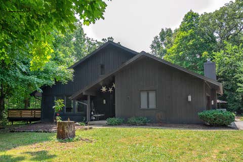 Photo of 14825 Woodbridge Rd, Brookfield, WI 53005 (MLS # 1973492)