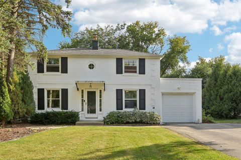 515 E Dean Rd, Fox Point, WI 53217 - #: 1935375