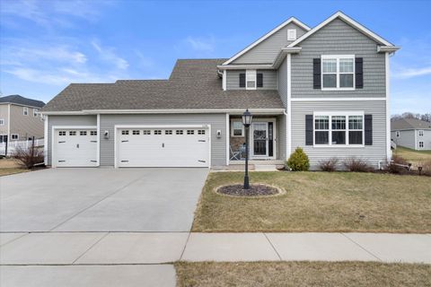 Photo of 1698 Willow Dr, Port Washington, WI 53074 (MLS # 1913657)