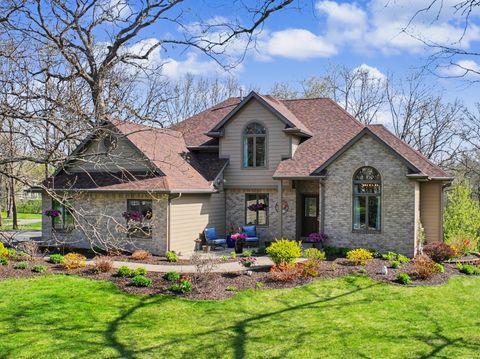 Photo of 225 Ridge Line Rd, Rochester, WI 53105 (MLS # 1958925)