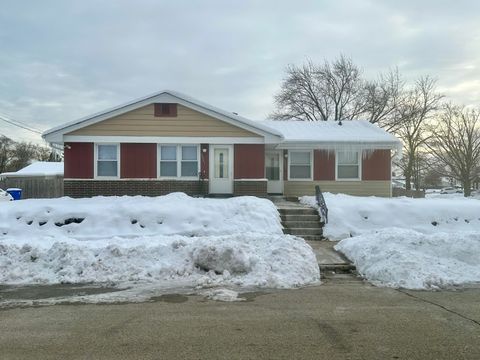 Photo of 4207 46th St, Kenosha, WI 53144 (MLS # 1944978)