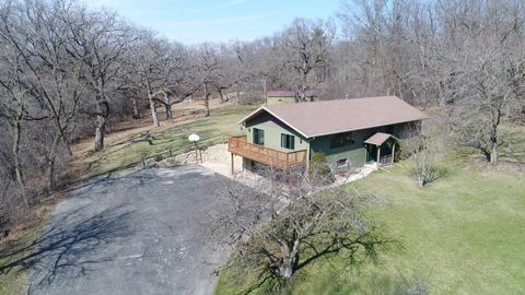 Photo of W9498 Highway 18 -, Oakland, WI 53523 (MLS # 1955843)