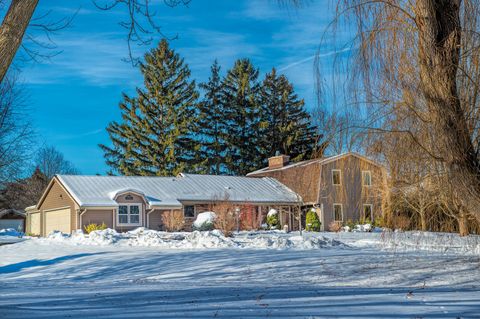 Photo of 4024 S Brook Rd, Caledonia, WI 53126 (MLS # 1946114)