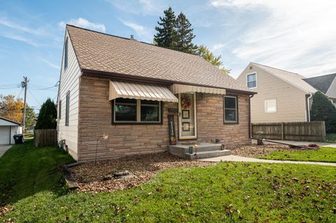 Photo of 3422 S 88th St, Milwaukee, WI 53227 (MLS # 1940438)