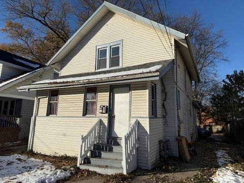 Photo of 6920 13th Ave, Kenosha, WI 53143 (MLS # 1943288)