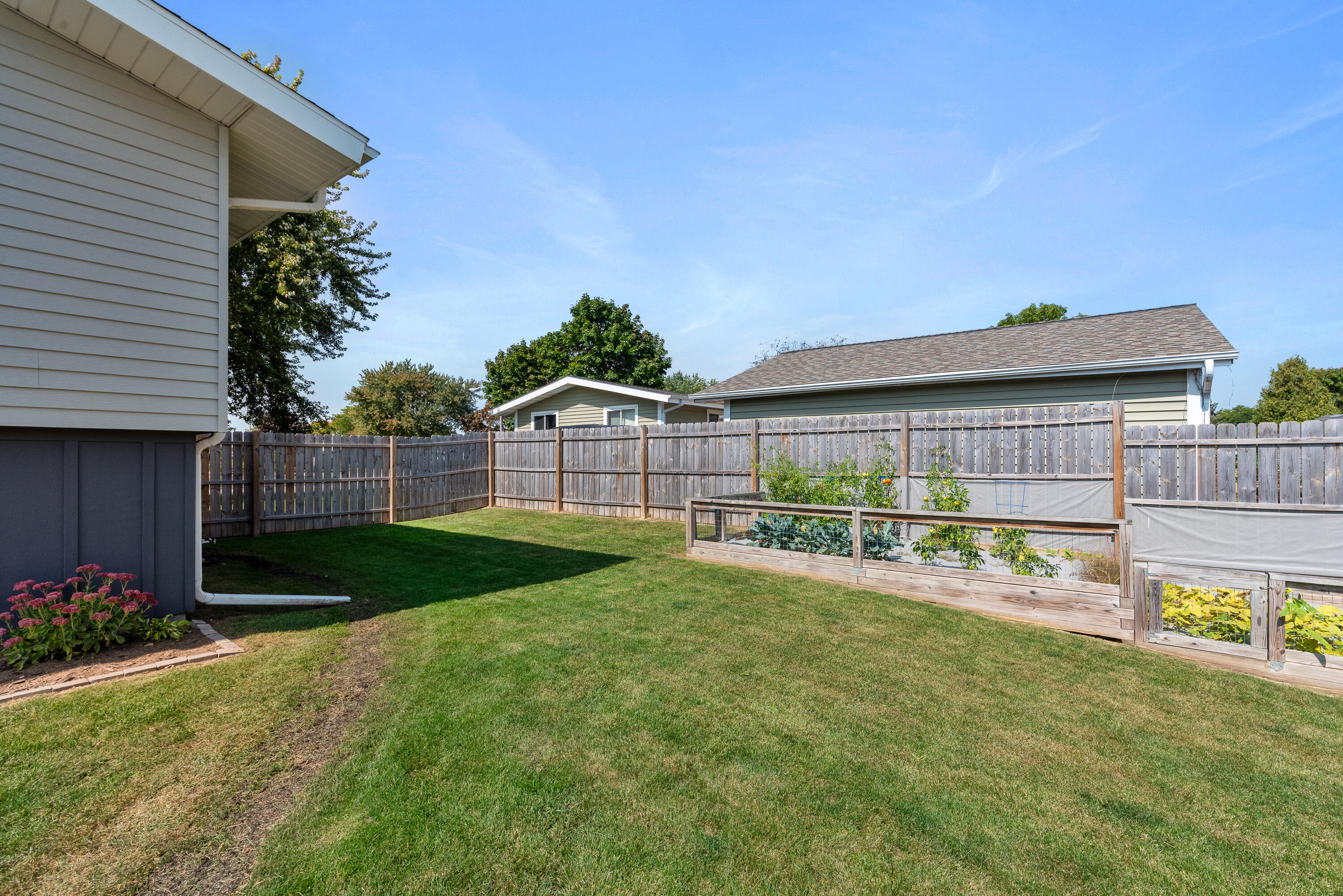 Belgium, Wisconsin 53004, United States, 4 Bedrooms Bedrooms, ,2 BathroomsBathrooms,Residential,Active,229954