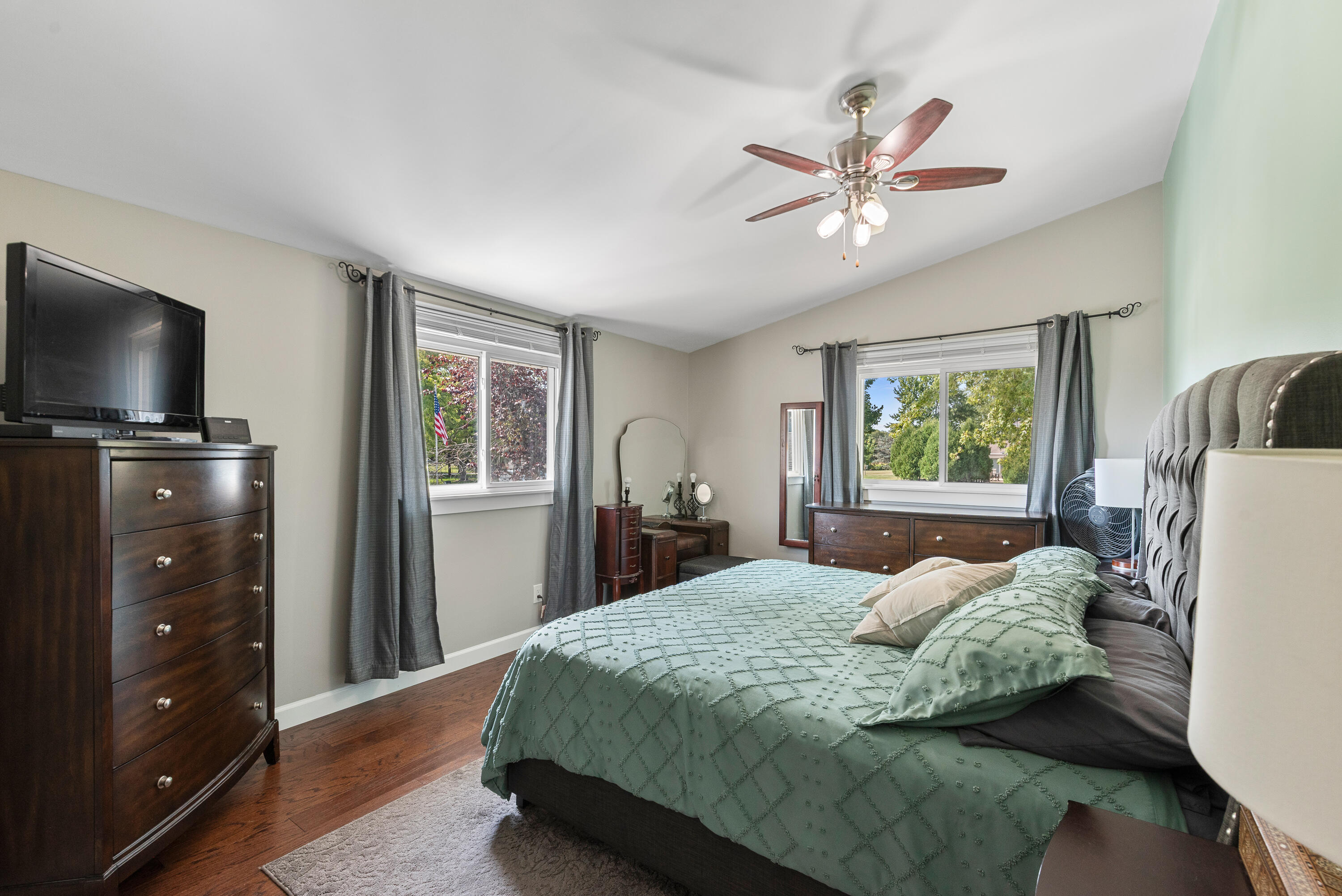 Belgium, Wisconsin 53004, United States, 4 Bedrooms Bedrooms, ,2 BathroomsBathrooms,Residential,Active,229954