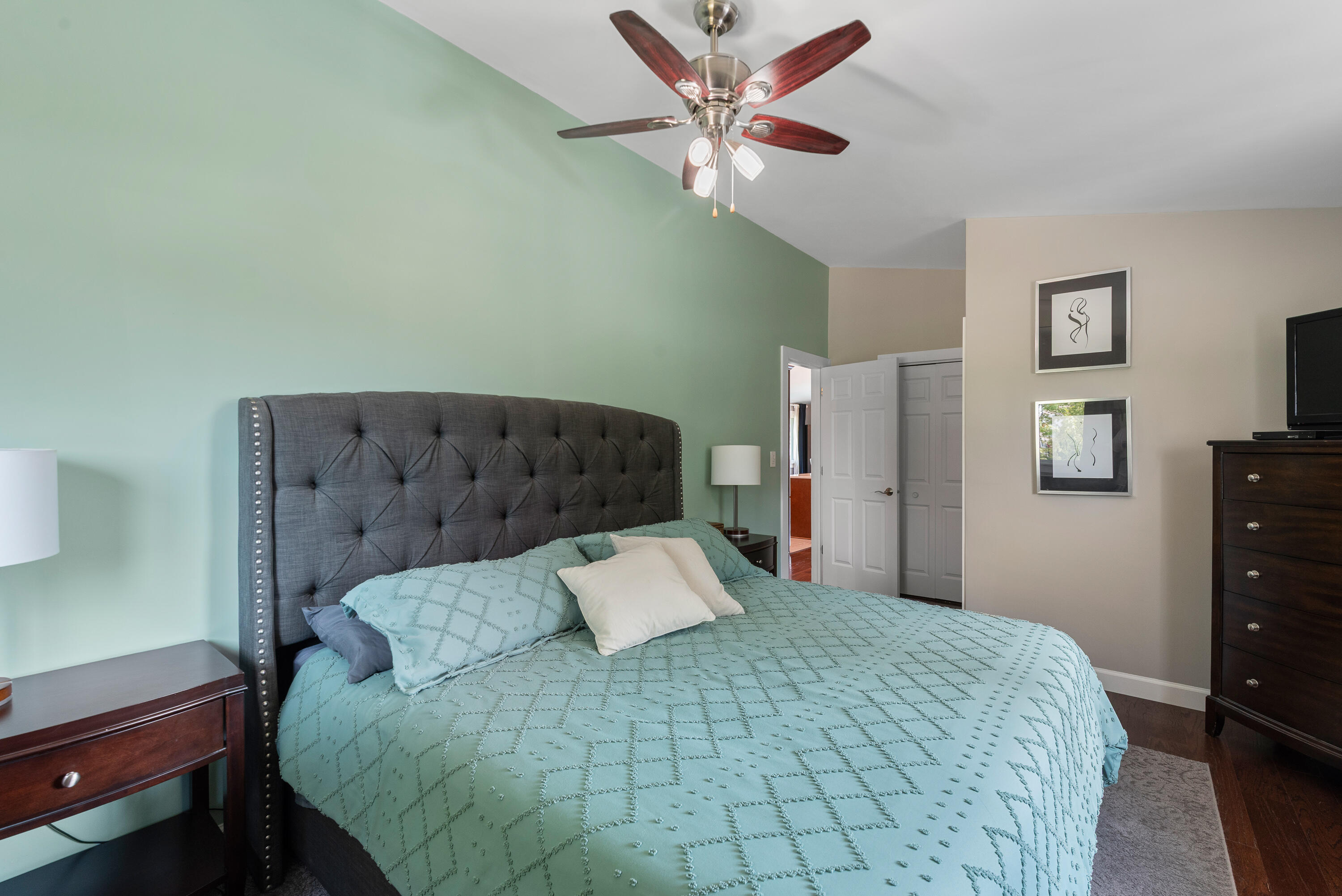 Belgium, Wisconsin 53004, United States, 4 Bedrooms Bedrooms, ,2 BathroomsBathrooms,Residential,Active,229954