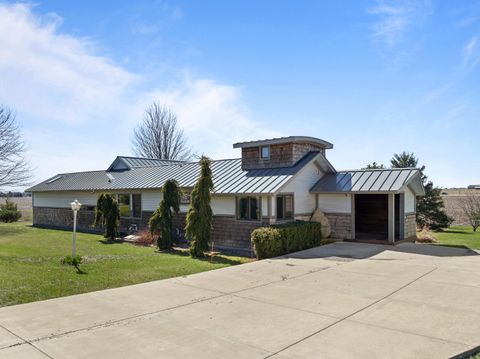 Photo of W2823 County Road B -, Linn, WI 53147 (MLS # 1957065)