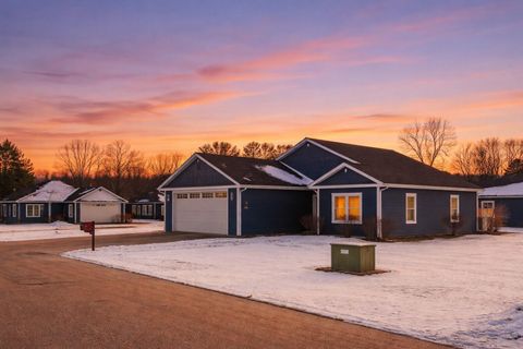 Photo of 20153 Hammer Ave, Galesville, WI 54630 (MLS # 1952552)