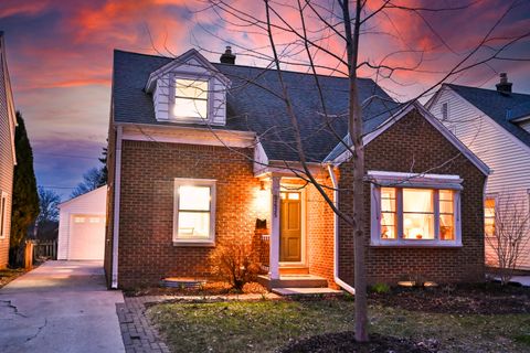 Photo of 2625 N 65th St, Wauwatosa, WI 53213 (MLS # 1956564)