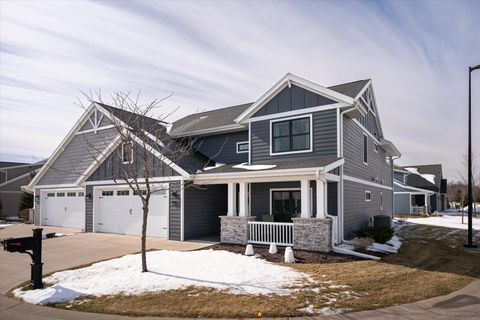 Photo of 329 River Pt, La Crosse, WI 54601 (MLS # 1954817)