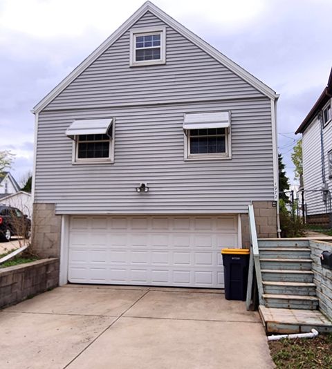 Photo of 1972 S 70th St, West Allis, WI 53219 (MLS # 1960202)