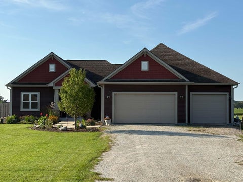 Photo of 24621 Apple Rd, Norway, WI 53185 (MLS # 1980410)