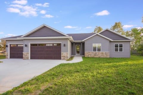 Photo of 4631 Ridge Ct, Manitowoc, WI 54220 (MLS # 1978884)