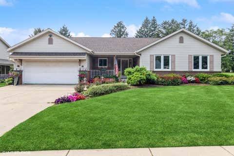 Photo of N70W7567 Bridge Rd, Cedarburg, WI 53012 (MLS # 1902310)