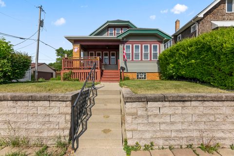 Photo of 2145 S 65th St, West Allis, WI 53219 (MLS # 1964553)