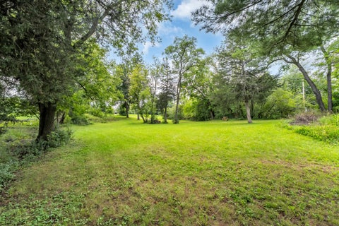 Photo of 35410 Delmonte Dr, Rochester, WI 53105 (MLS # 1978756)