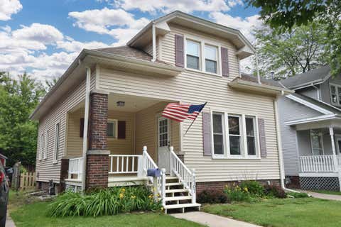 Photo of 1707 Carlisle Ave, Racine, WI 53404 (MLS # 1966087)