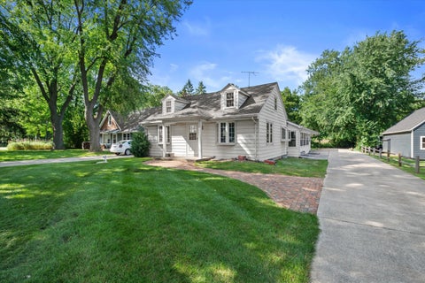 Photo of 37738 Valley Rd, Summit, WI 53066 (MLS # 1978657)