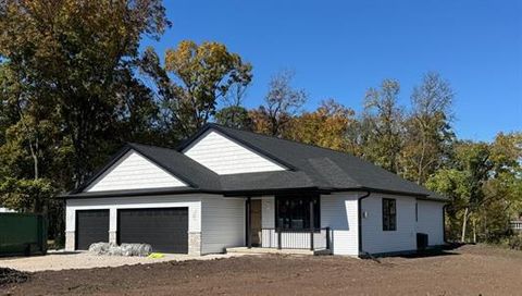 Photo of W4911 Sweet Wisdom Cir, Fond Du Lac, WI 54937 (MLS # 1945286)