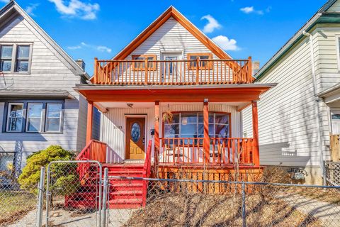 Photo of 2123 S 14th St, Milwaukee, WI 53215 (MLS # 1953833)