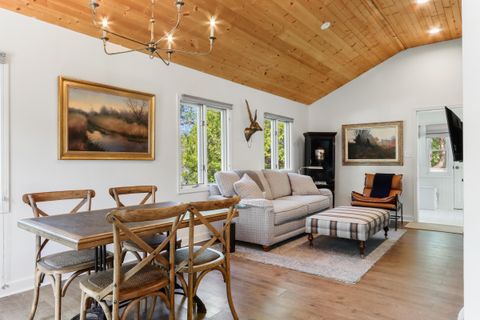 Photo of 44 Oakwood St, Williams Bay, WI 53191 (MLS # 1944397)