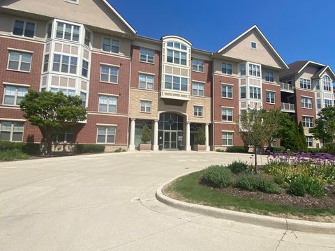 Photo of 4110 S Lake Dr, Saint Francis, WI 53235 (MLS # 1964063)