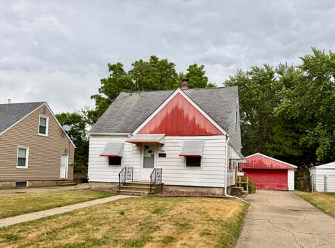 Photo of 3030 S 55th St, Milwaukee, WI 53219 (MLS # 1973467)