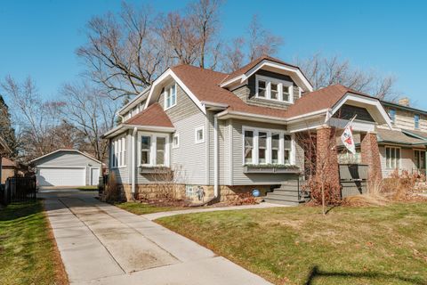 Photo of 1921 Underwood Ave, Wauwatosa, WI 53213 (MLS # 1950961)