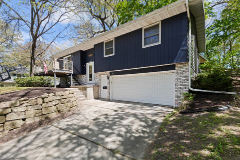 Photo of 608 Ray St, Lake Mills, WI 53551 (MLS # 1962624)