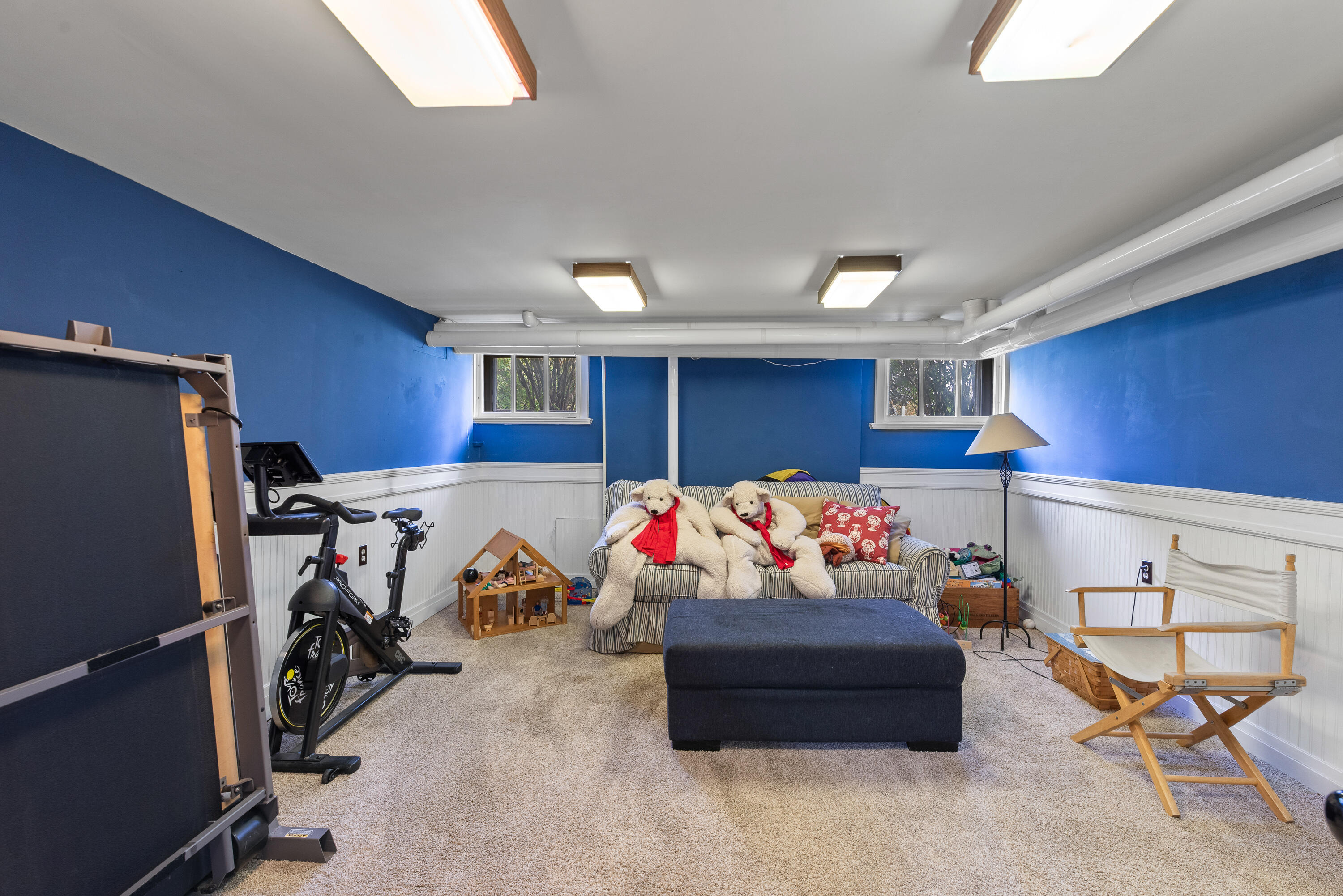 Port Washington, Wisconsin 53074, United States, 3 Bedrooms Bedrooms, ,2 BathroomsBathrooms,Residential,Active,209946