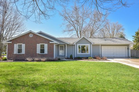 Photo of 101 Friendship Ln, Saukville, WI 53080 (MLS # 1958746)