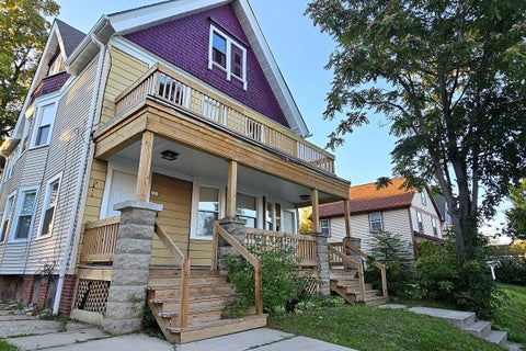 Photo of 2633 N 20th St, Milwaukee, WI 53206 (MLS # 1983619)