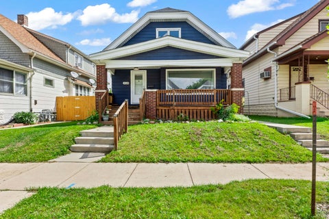Photo of 2024 S 58th St, West Allis, WI 53219 (MLS # 1979046)