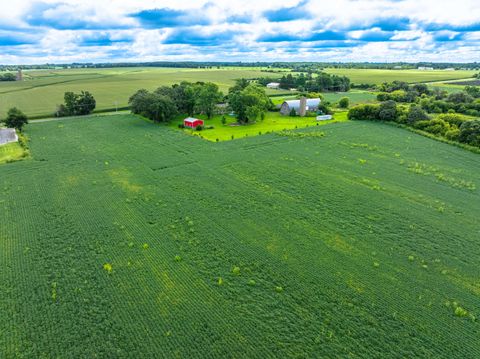 Photo of Lt7 Cobb Rd, Lafayette, WI 53121 (MLS # 1954816)