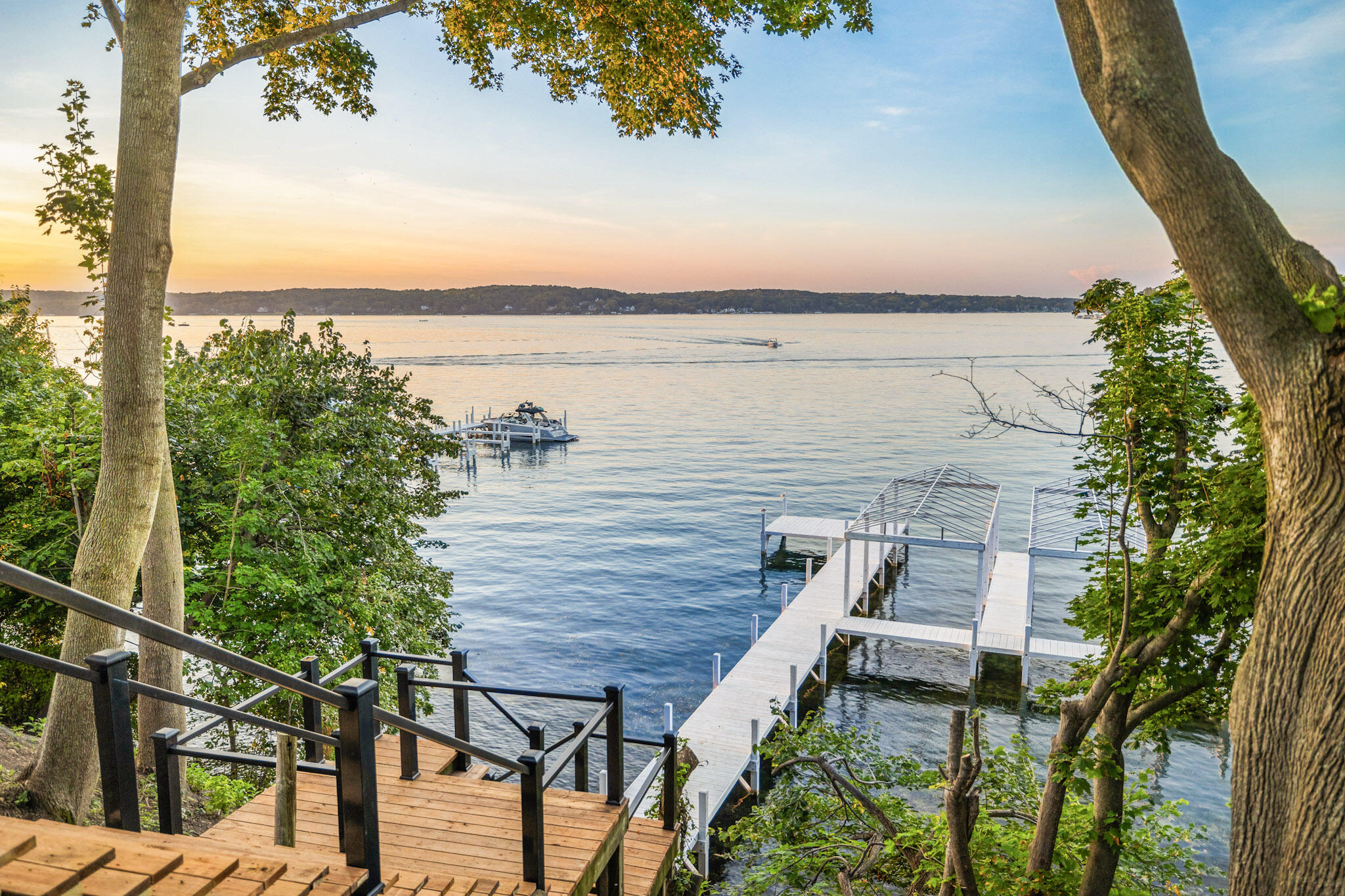 N2017 S Lakeshore Dr