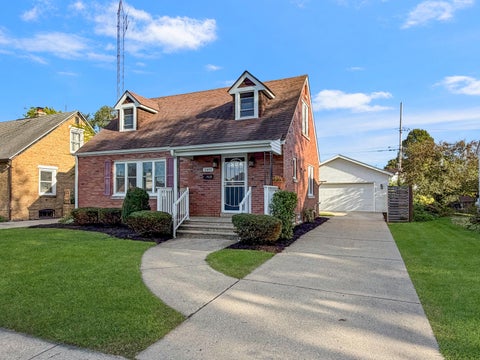 Photo of 2401 Lincoln Rd, Kenosha, WI 53143 (MLS # 1982501)