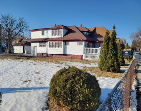 Photo of 4439 N 27th St, Milwaukee, WI 53209 (MLS # 1950405)