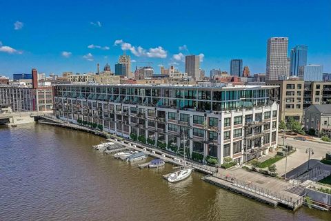 Photo of 311 E Erie St, Milwaukee, WI 53202 (MLS # 1903469)