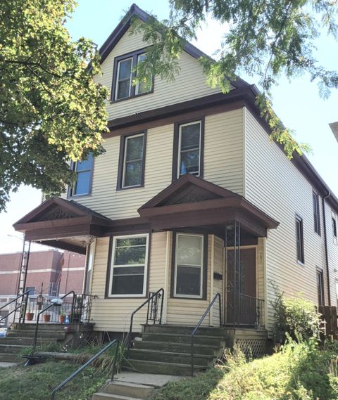 Photo of 731 E Russell Ave, Milwaukee, WI 53207 (MLS # 1936086) Photo of 731 E Russell Ave, Milwaukee, WI 53207 (MLS # 1936086)