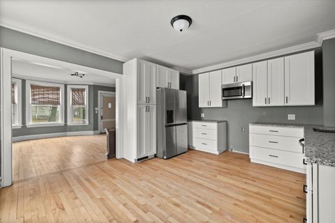 Photo of 138 W Chambers St, Milwaukee, WI 53212 (MLS # 1908796)