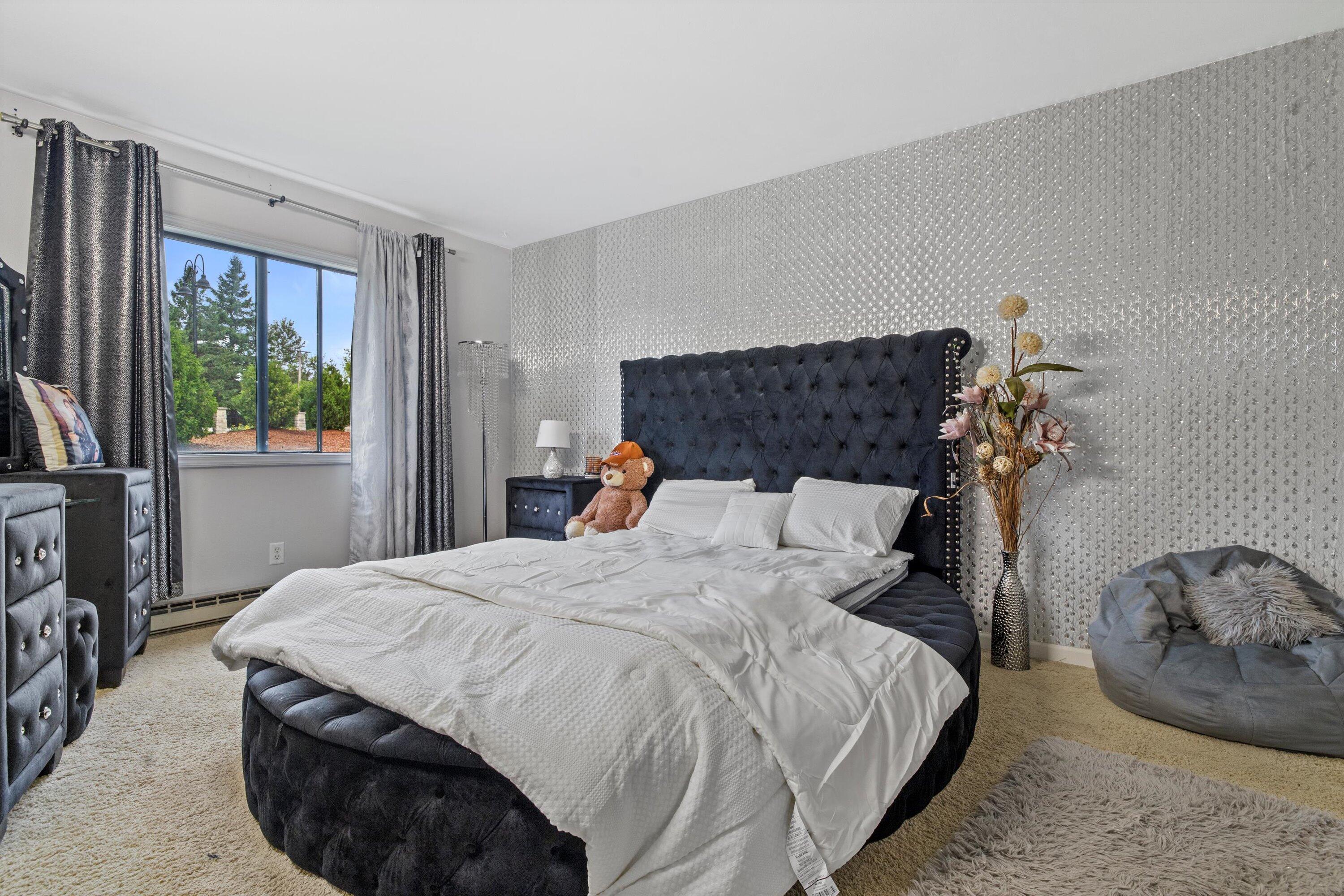 Franklin, Wisconsin 53132, United States, 2 Bedrooms Bedrooms, ,2 BathroomsBathrooms,Residential,Active,176623