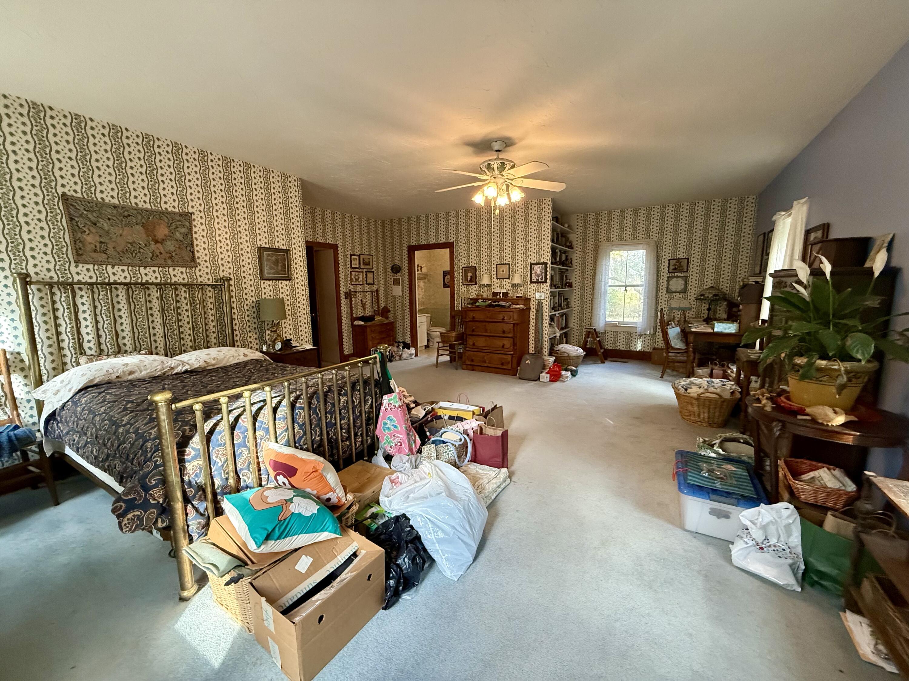 Farmington, Wisconsin 53090, United States, 5 Bedrooms Bedrooms, ,3 BathroomsBathrooms,Residential,Active,235036