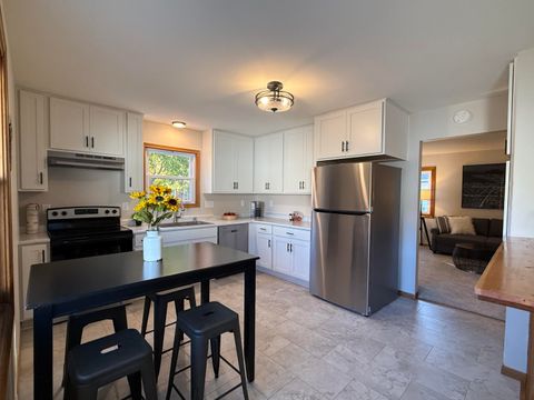 Photo of 8108 W Beechwood Ave, Milwaukee, WI 53223 (MLS # 1941147) Photo of 8108 W Beechwood Ave, Milwaukee, WI 53223 (MLS # 1941147)