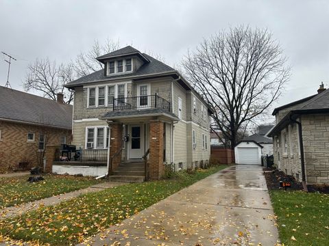 Photo of 2753 N 60th St, Milwaukee, WI 53210 (MLS # 1944266)