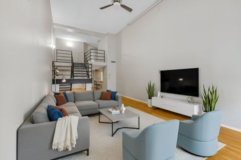 Photo of 270 E Highland Ave, Milwaukee, WI 53202 (MLS # 1931753)