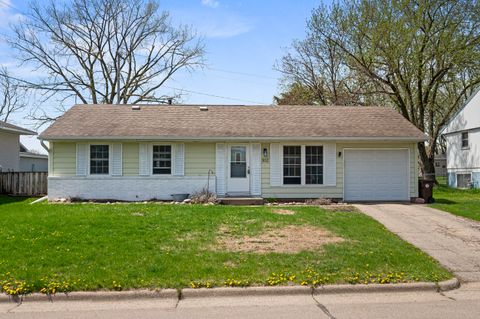 302 10th Ave S, Onalaska, WI 54650 - MLS#: 1917401
